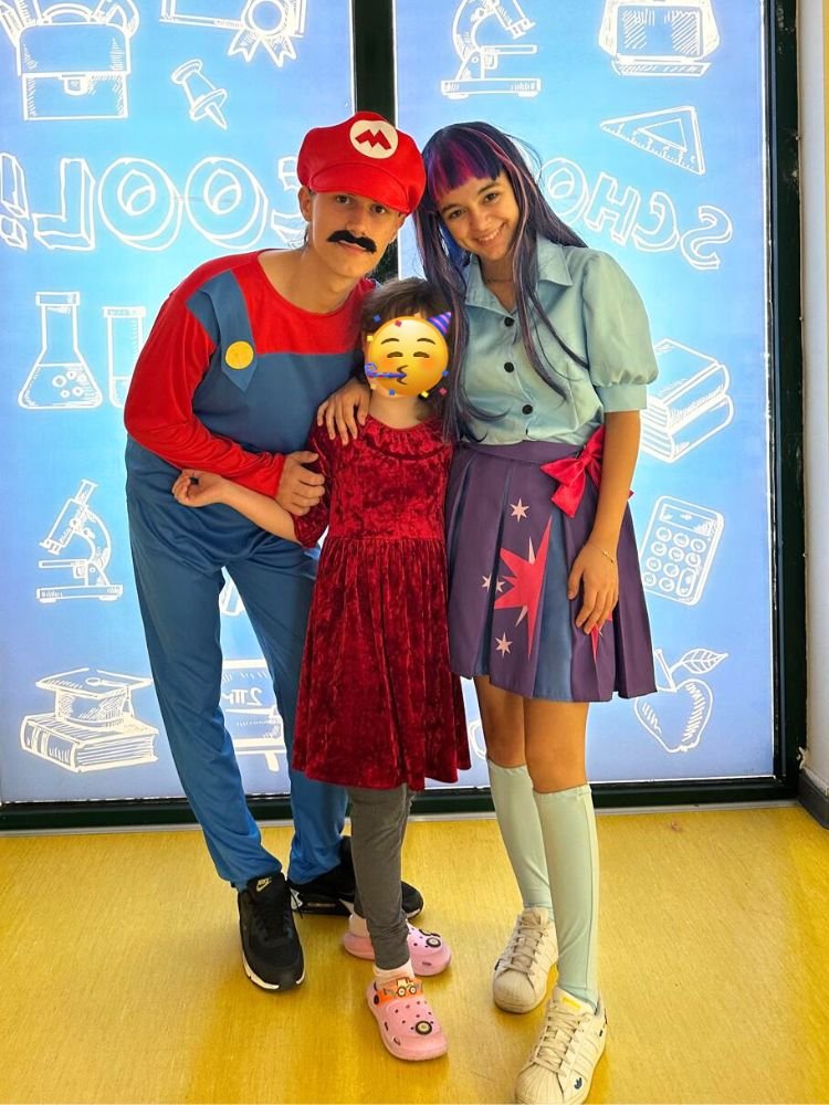 Twilight Sparkle si Super Mario
